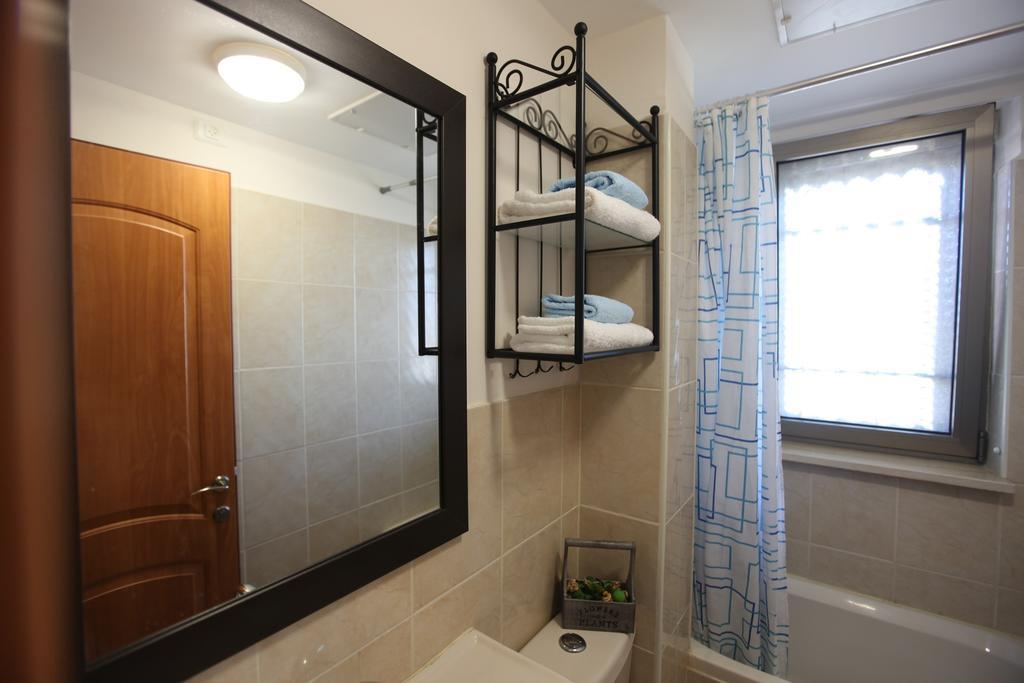 Haifa Guest House Екстериор снимка